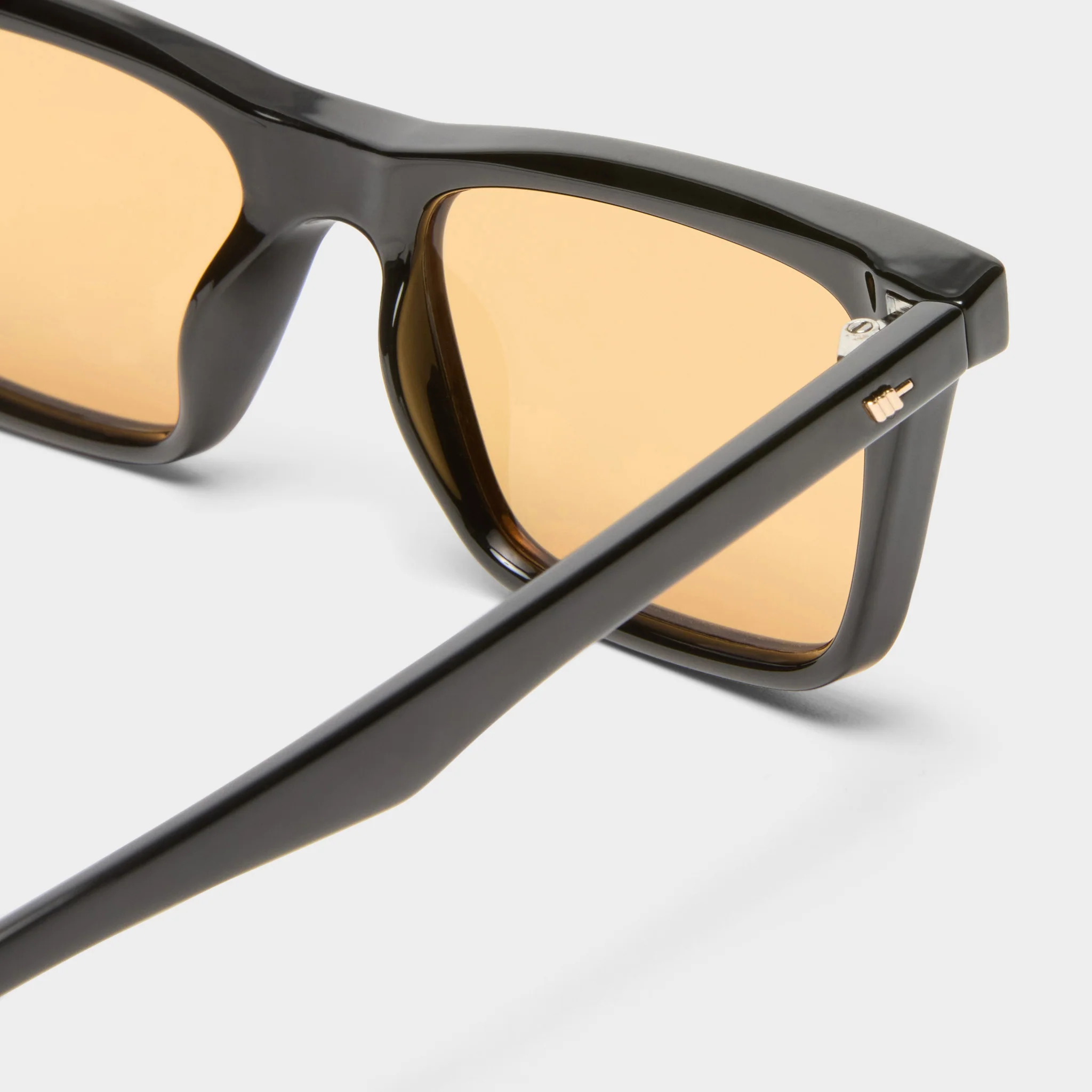 BROSKI | BLACK AMBER TINT - Image 4