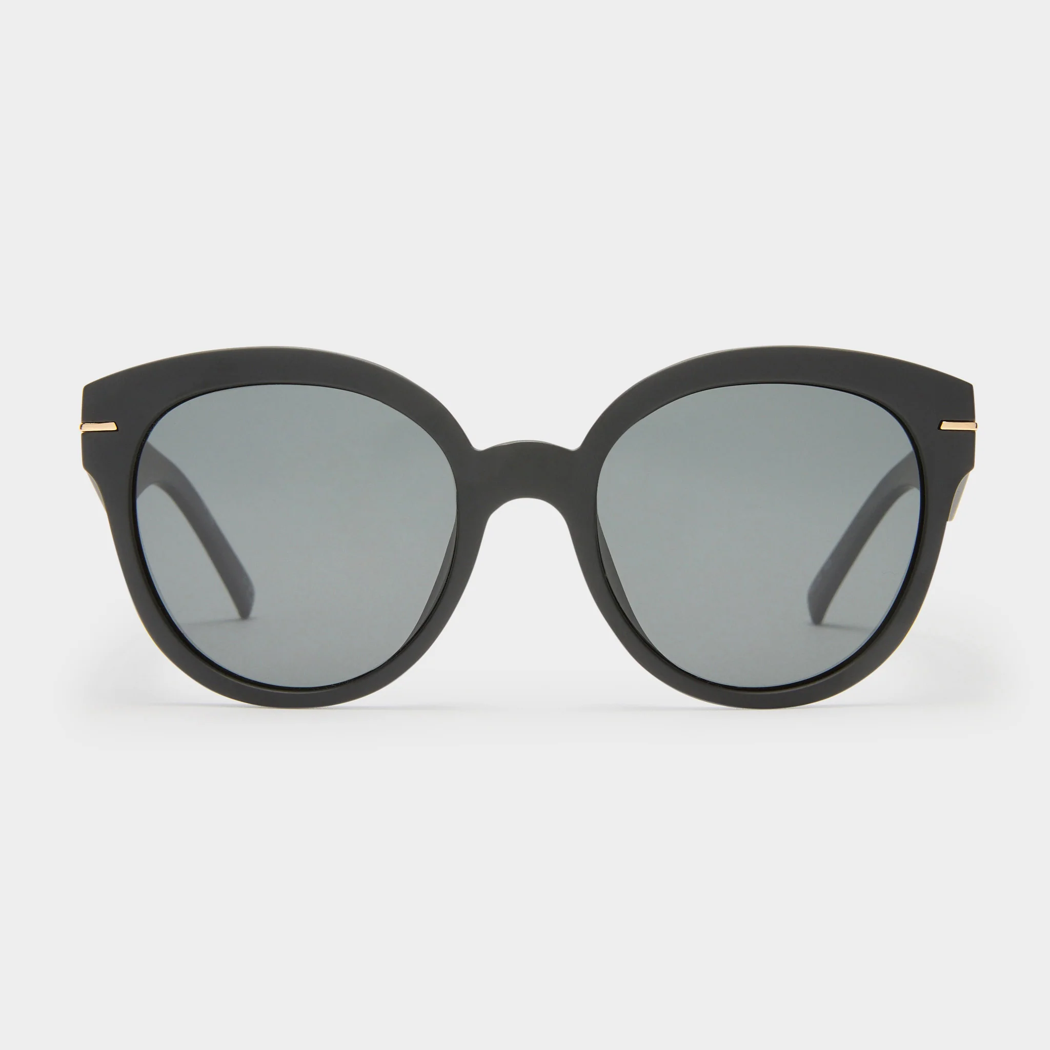 CAPACIOUS | MATTE BLACK POLARIZED