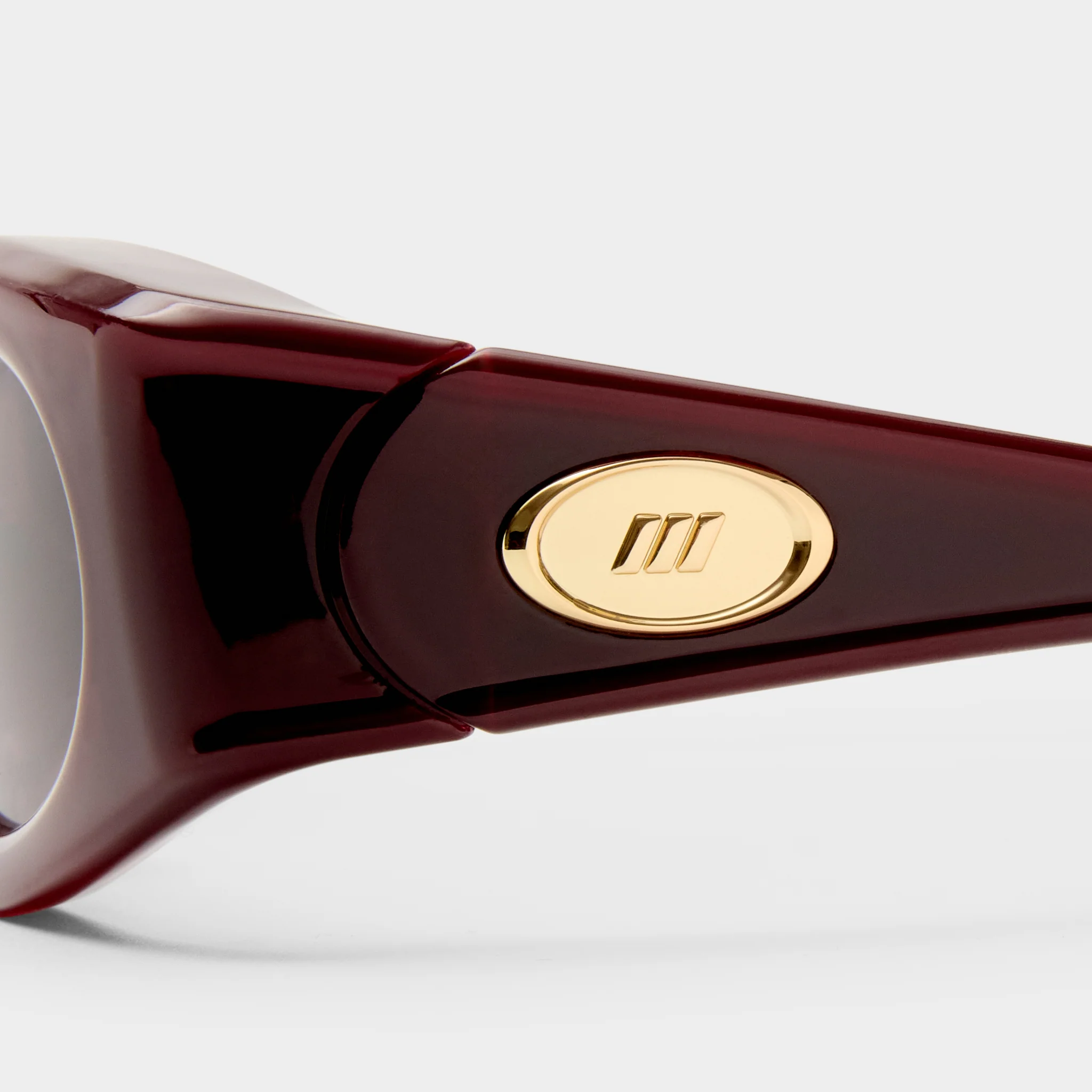 GLACIEM | BURGUNDY - Image 4