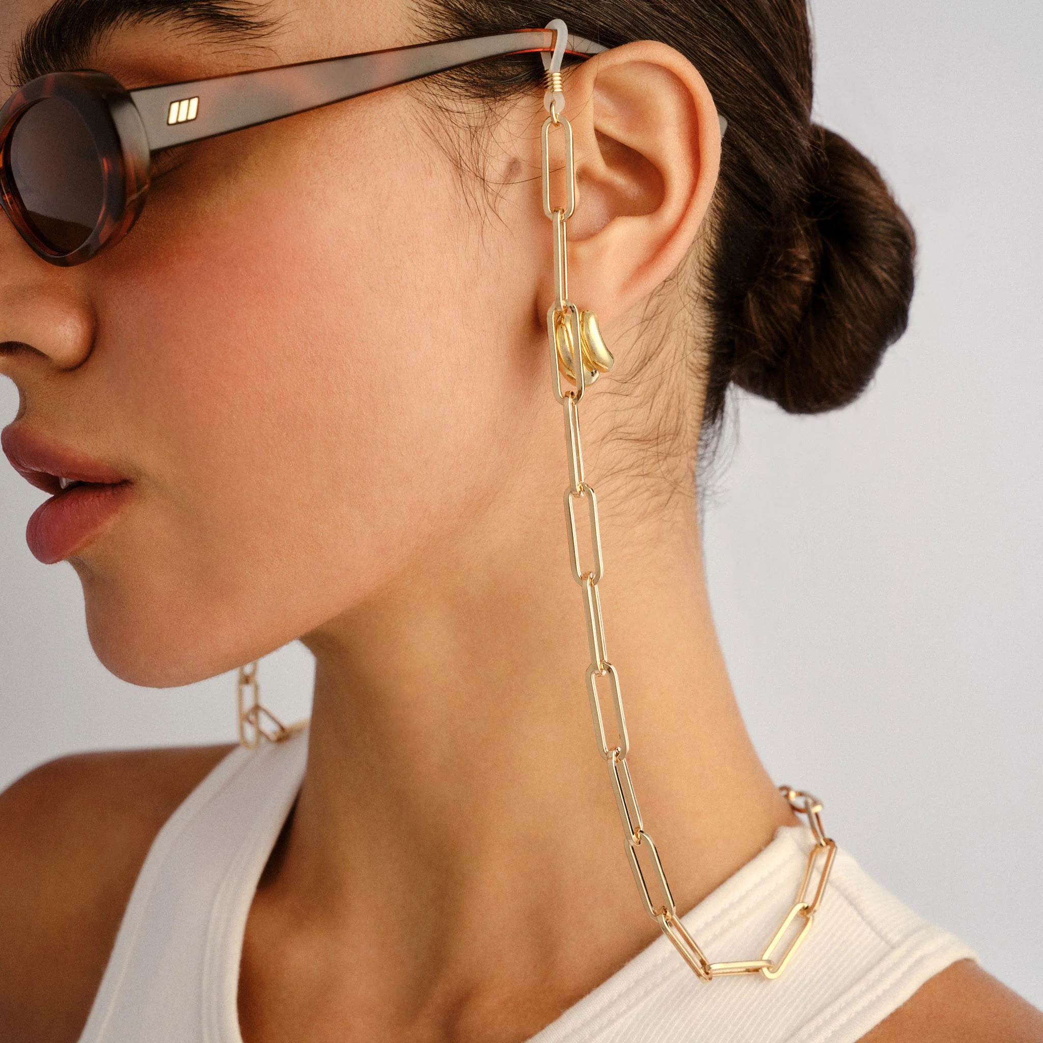 BOLD LINK NECK CHAIN | GOLD - Image 7