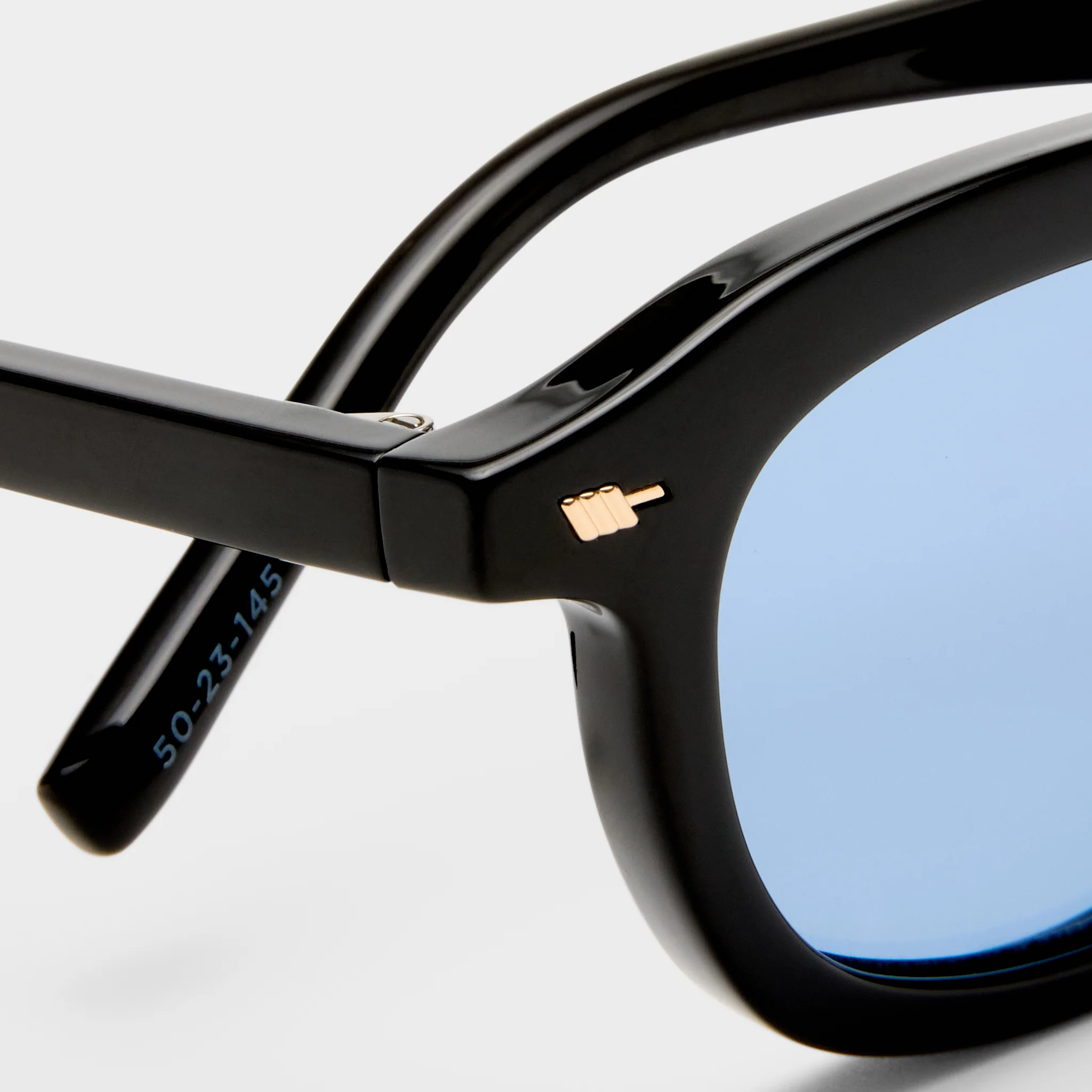HEART THROB | BLACK DUSTY BLUE TINT - Image 4