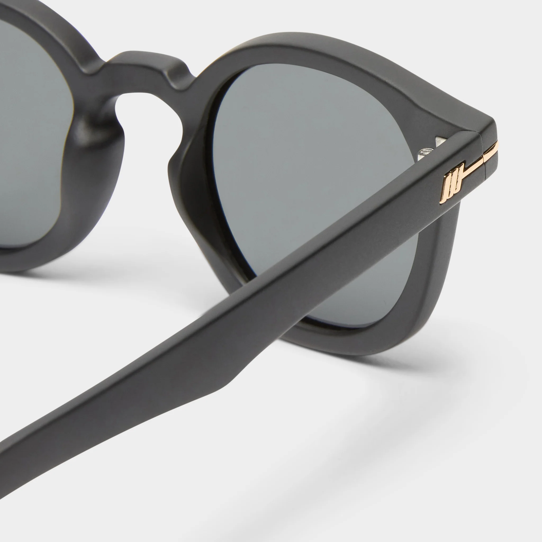HOODWINKED | MATTE BLACK - Image 4