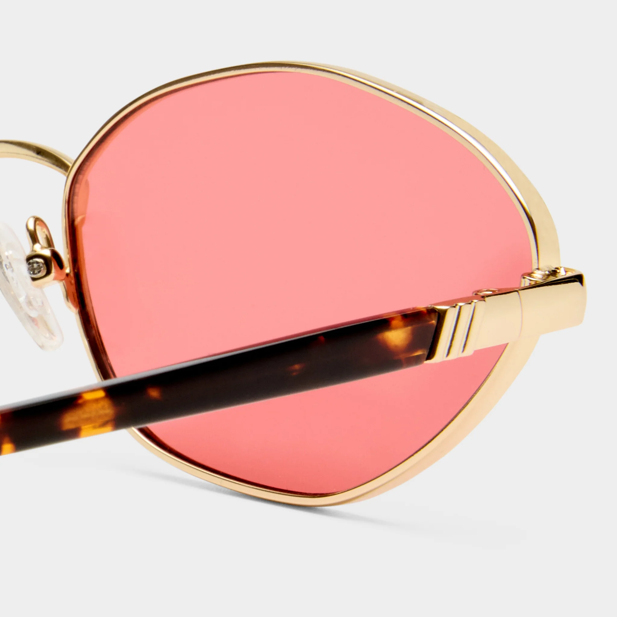 LE BEBE | GOLD CRIMSON TINT - Image 4