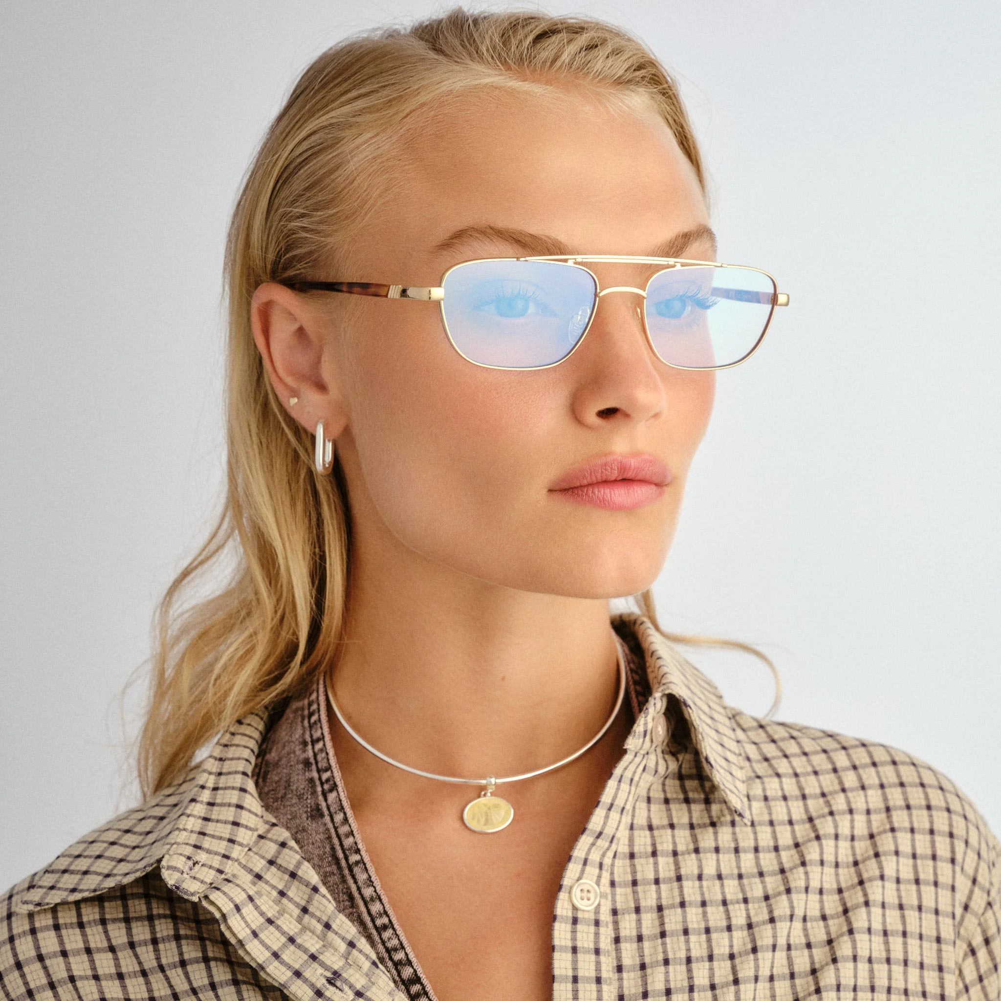 LE MIMI | GOLD BLUE LIGHT LENS - Image 5