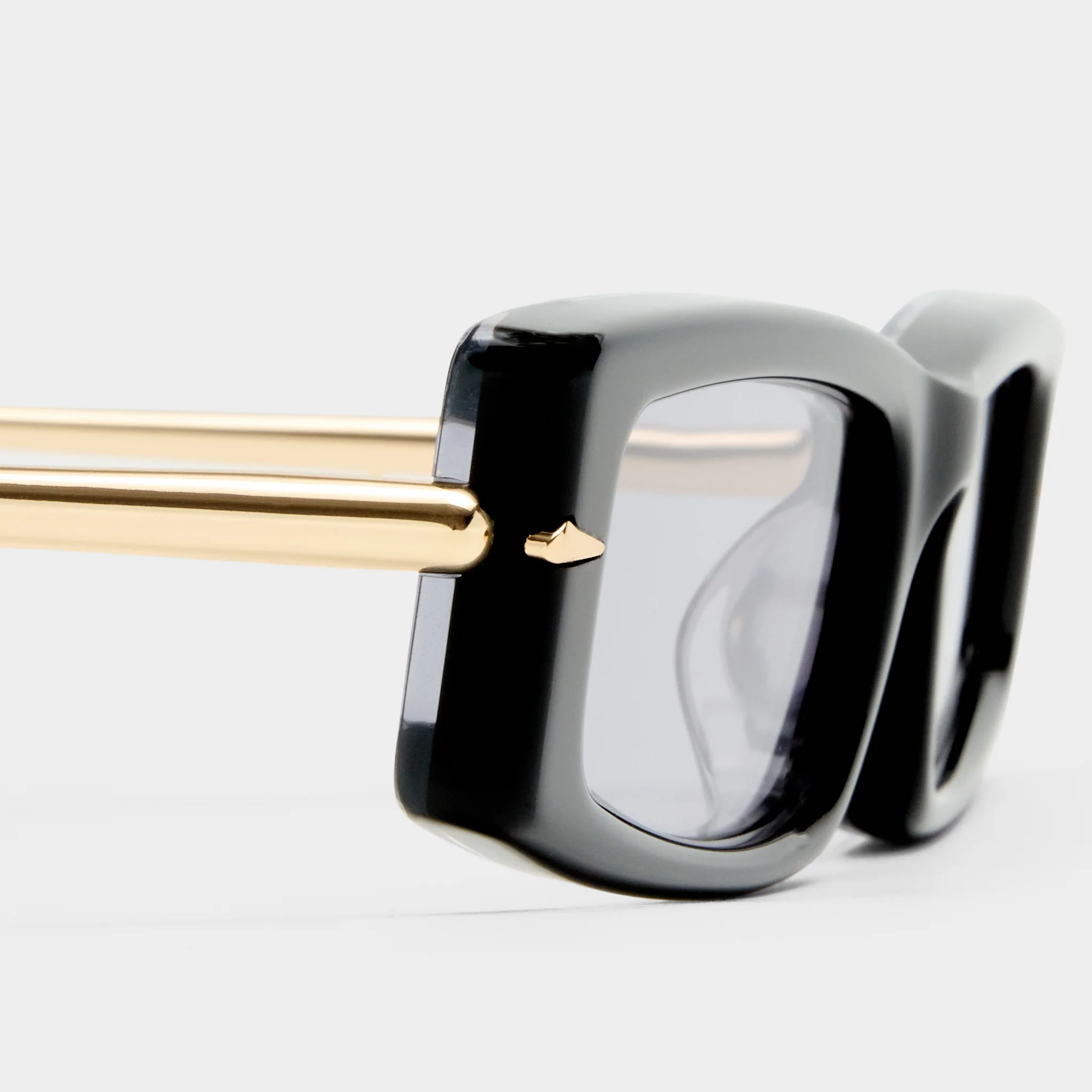 NUMERO DIEZ | OBSIDIAN BLACK - Image 4