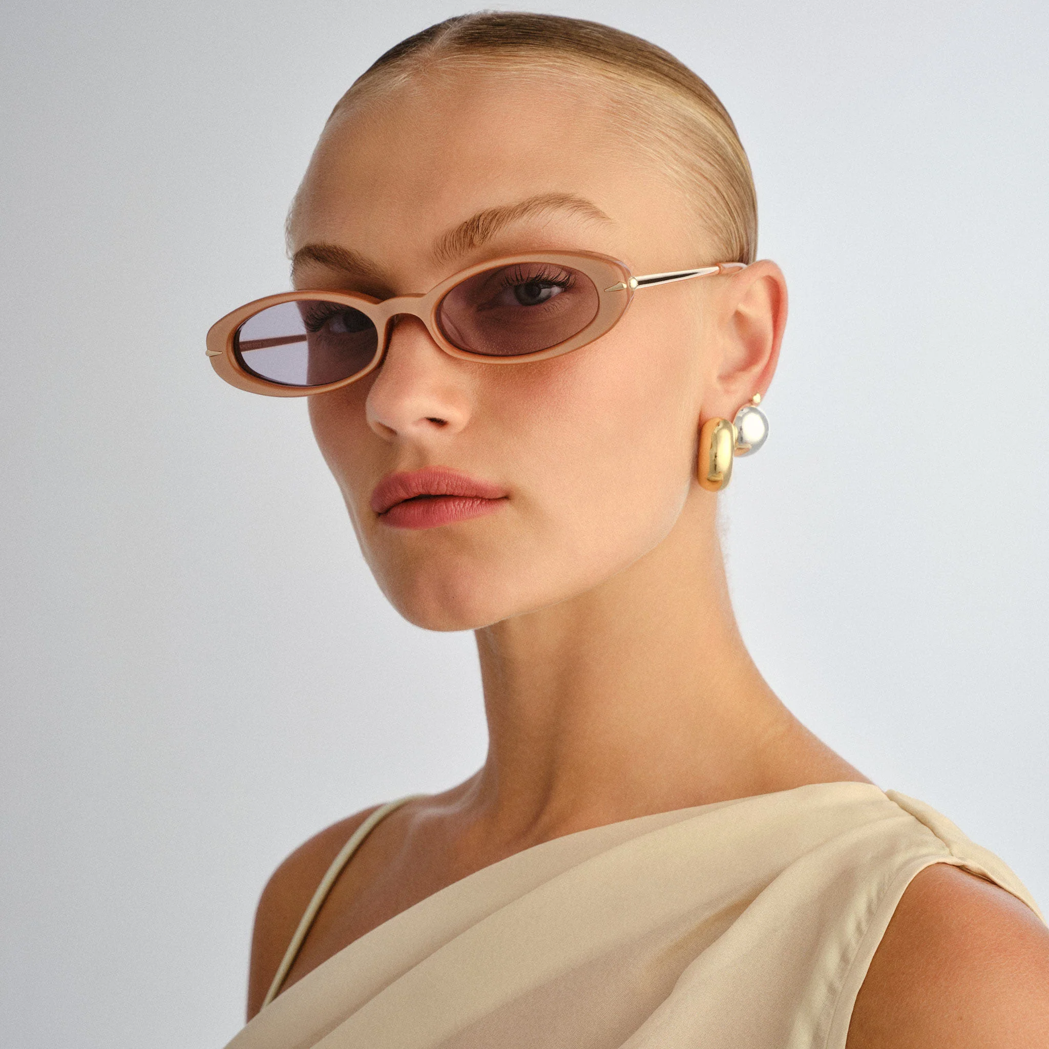NUMERO DOCE | CHAMPAGNE VELVET - Image 2