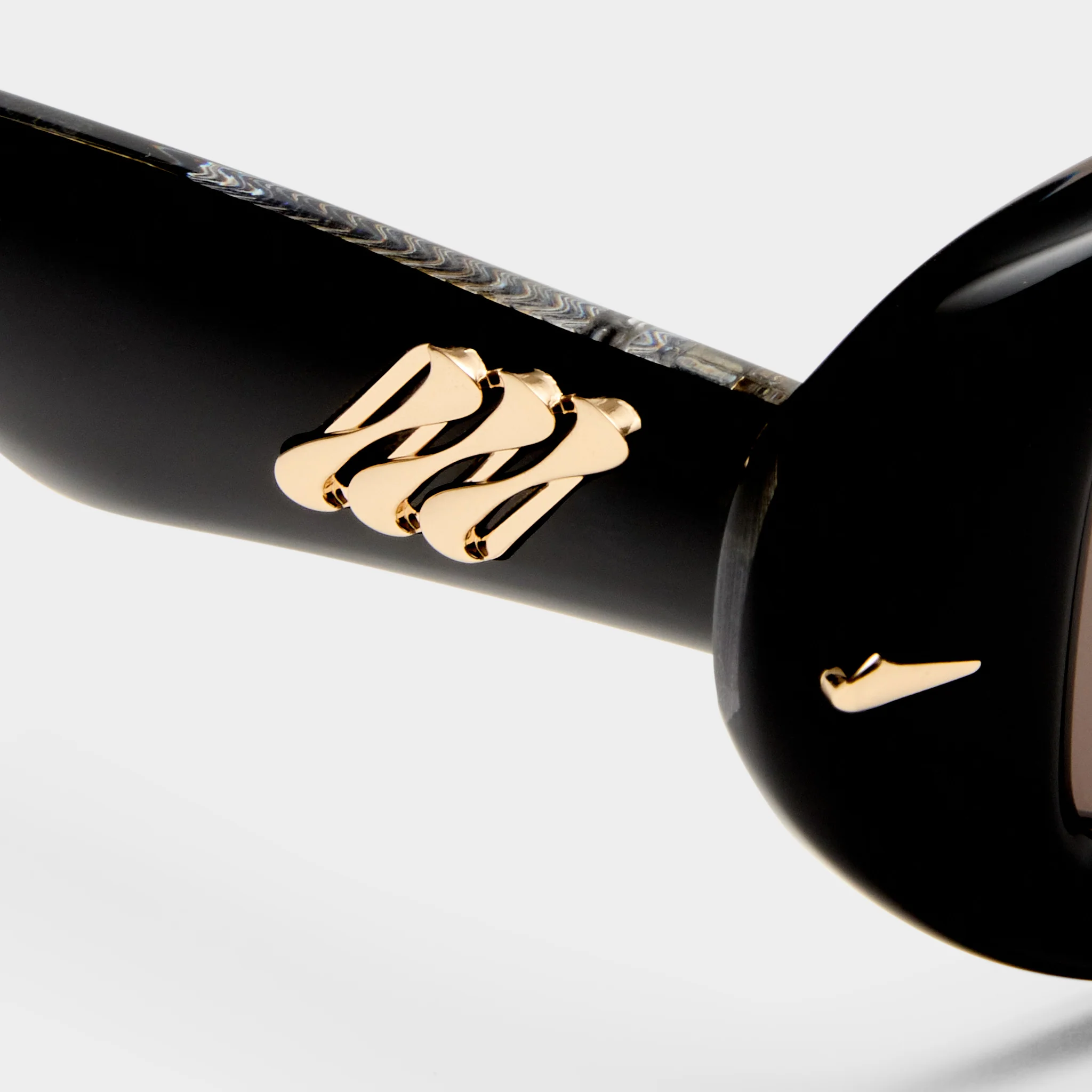 NUMERO SIETE | OBSIDIAN BLACK - Image 4