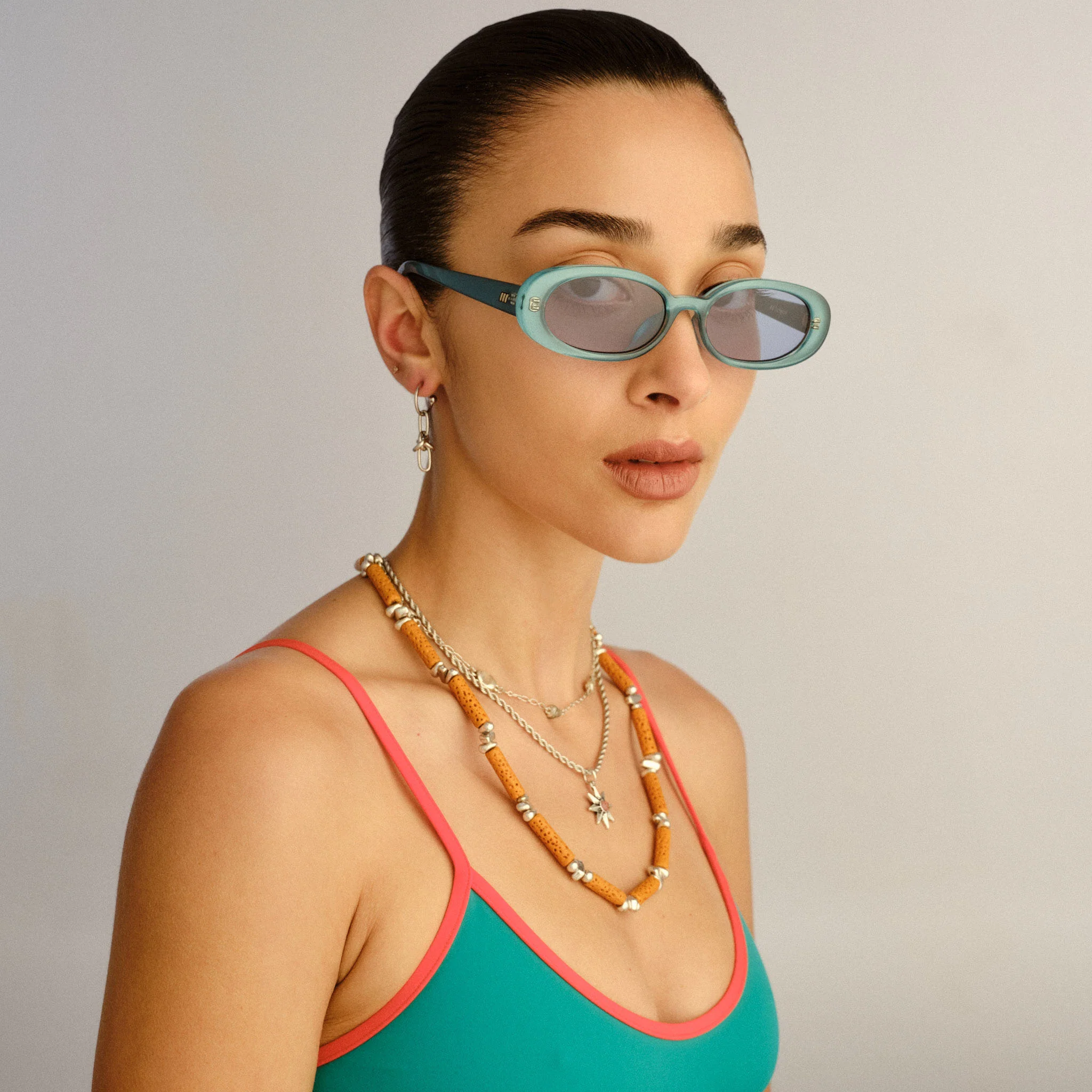 OUTTA LOVE + | BLUE PEARL - Image 5