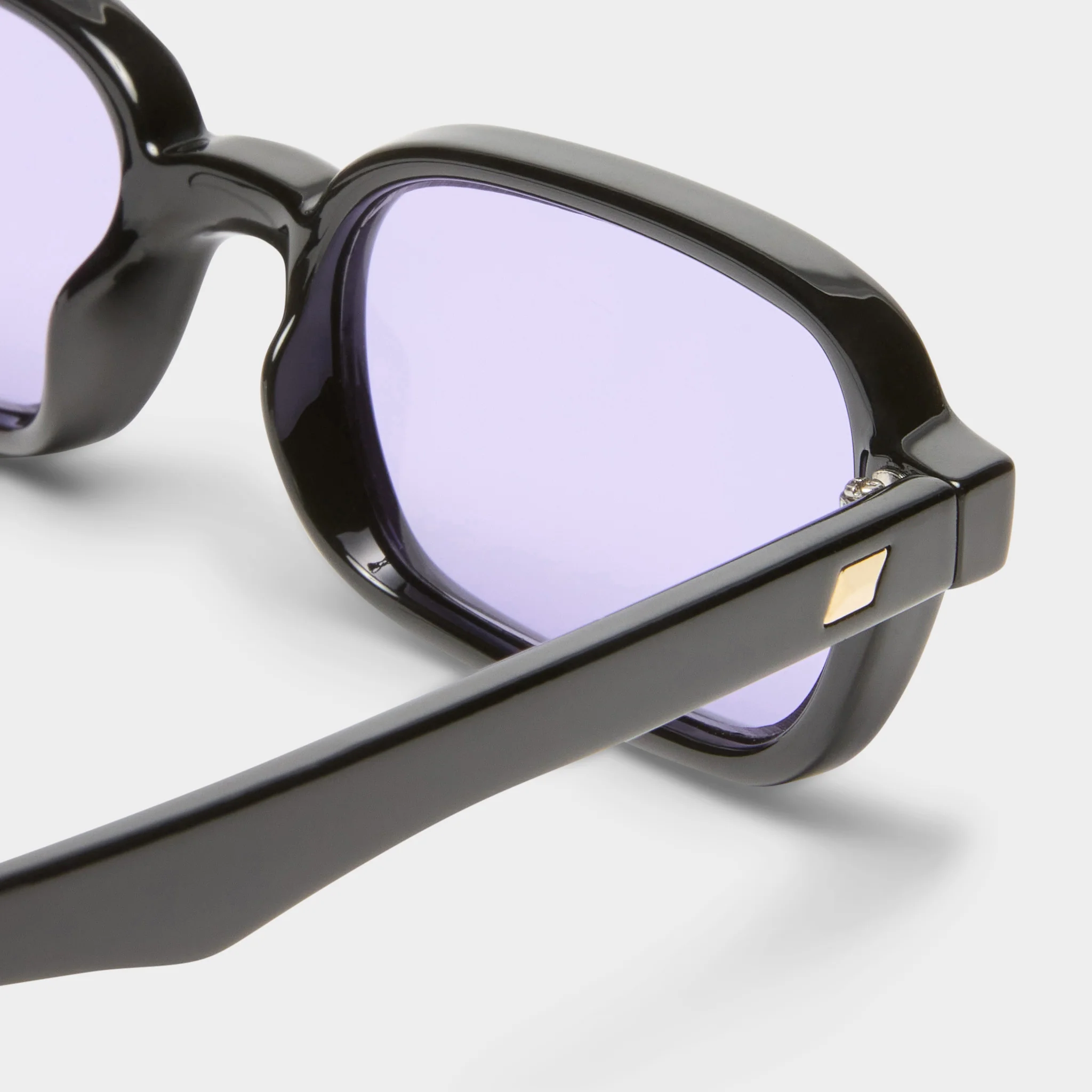 PILFERER | BLACK LILAC TINT - Image 4