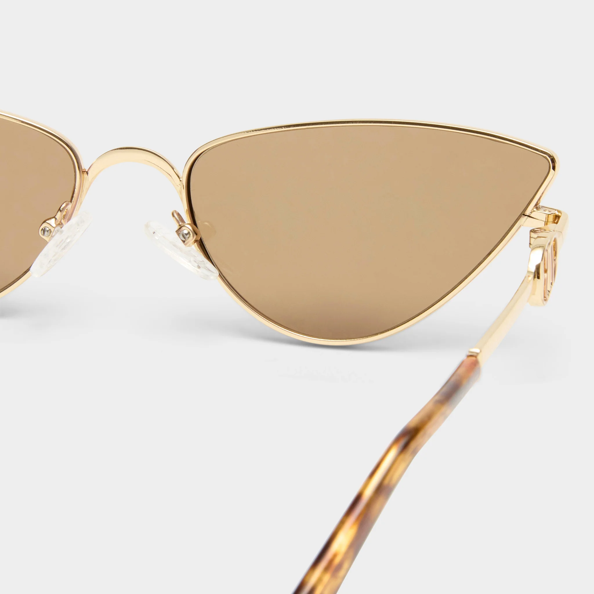 THE SOIREE | BRIGHT GOLD LIGHT BROWN TINT - Image 4