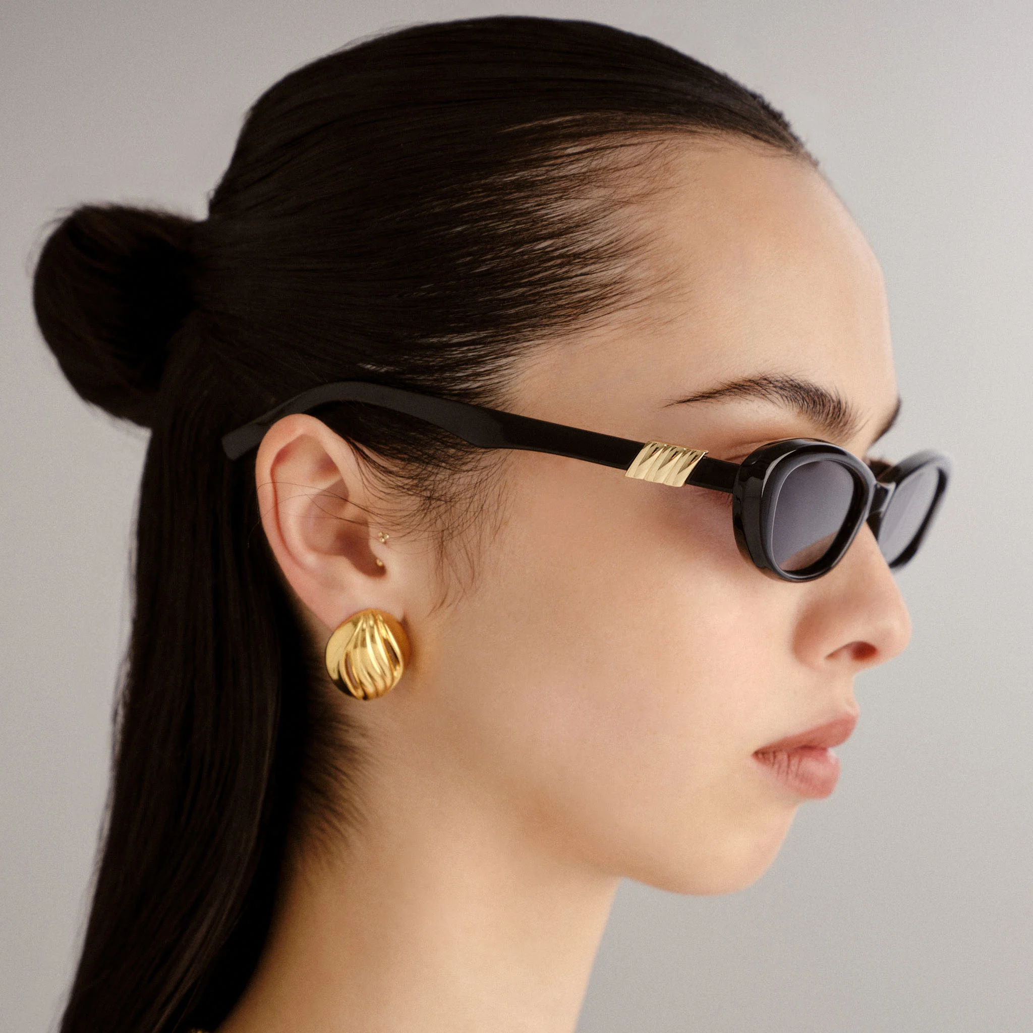 THE WHISPERER | BLACK POLARIZED - Image 5