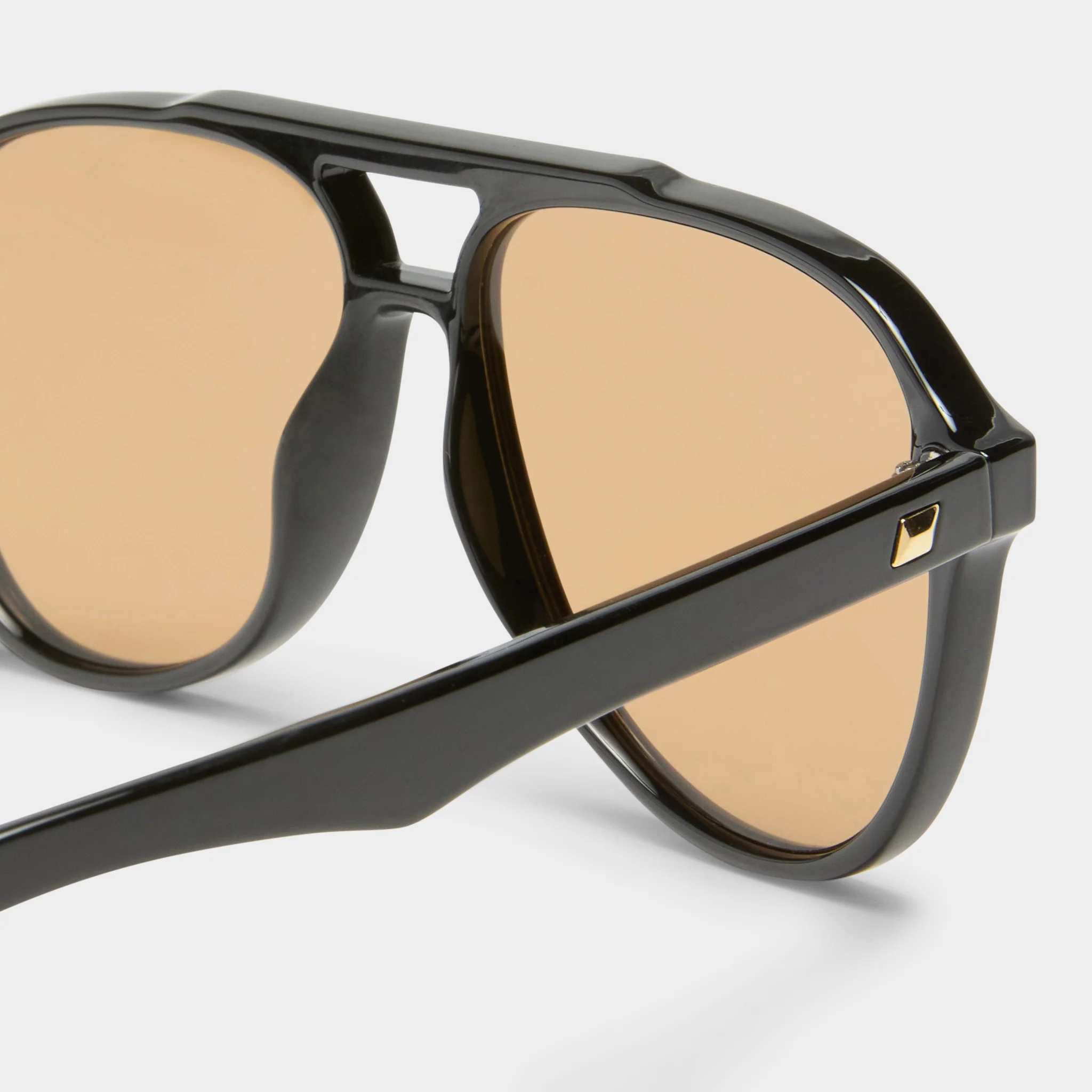 TRAGIC MAGIC | BLACK TAN TINT - Image 4