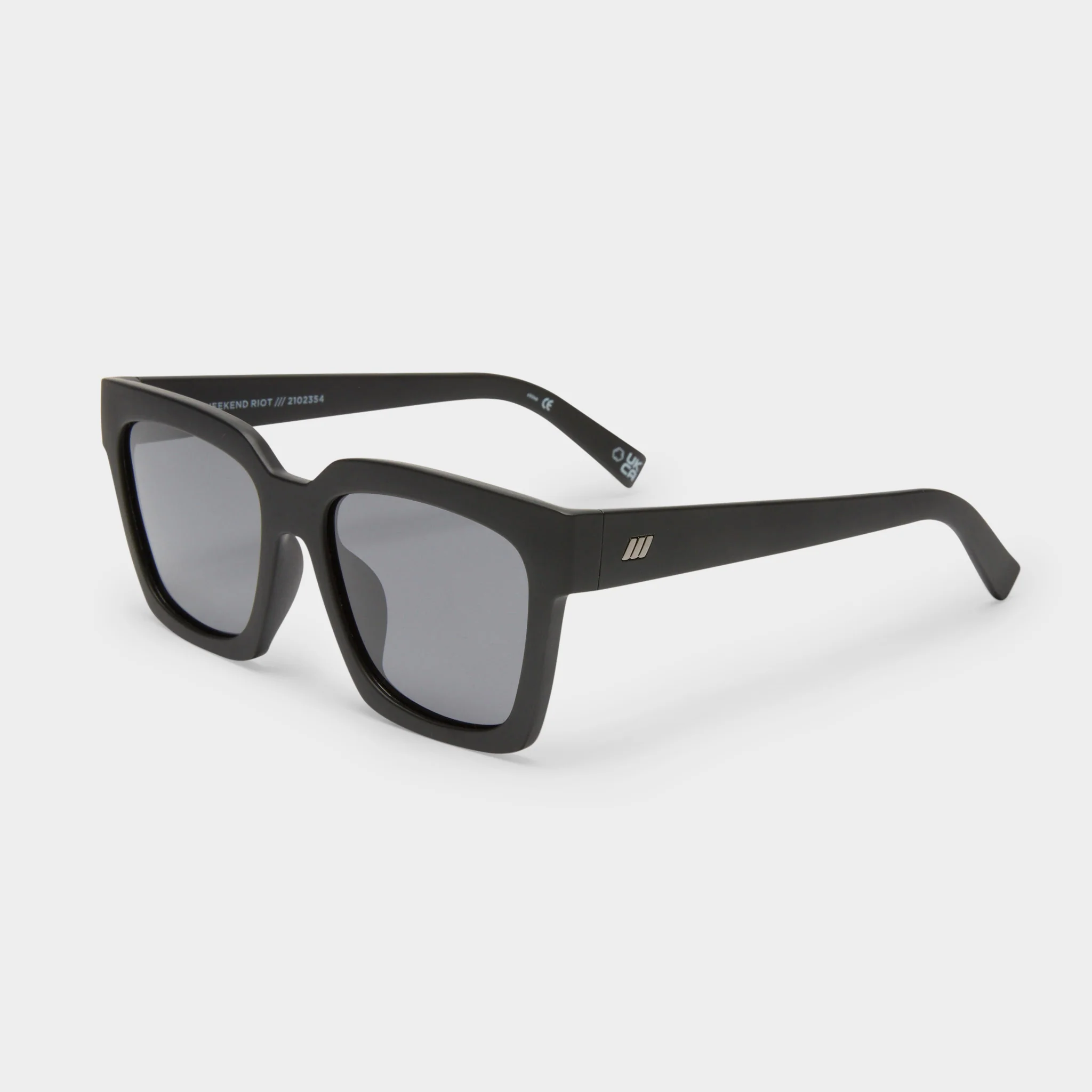 WEEKEND RIOT | MATTE BLACK POLARIZED - Image 3